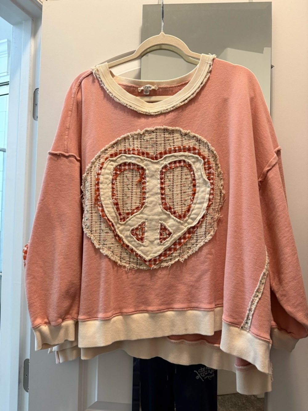 Women’s Pink Crewneck Sweatshirt with Heart-Peace Patch